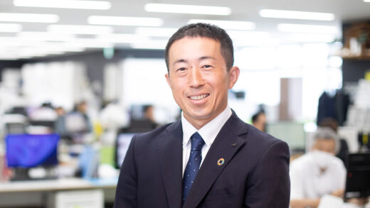 人事採用グループ 課長